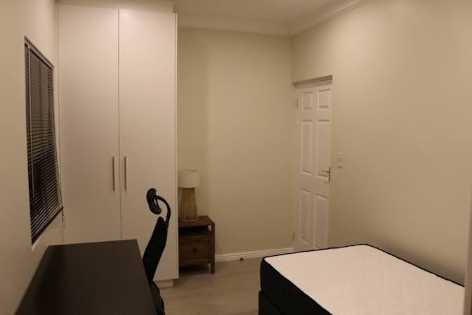 Georgios's room