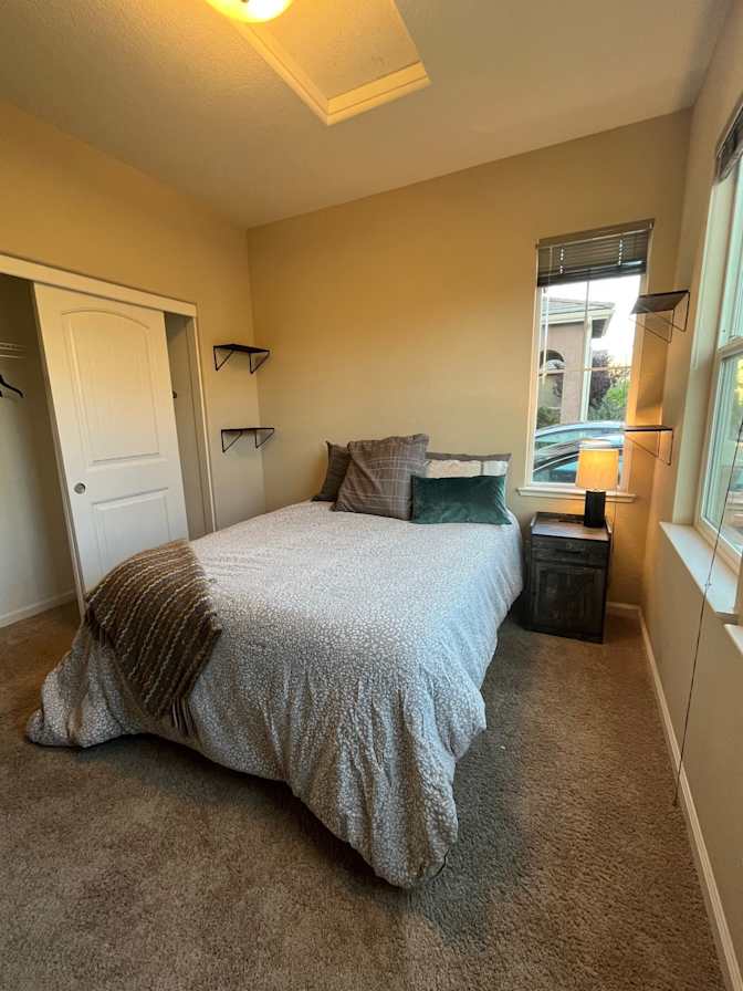 Samuel's room
