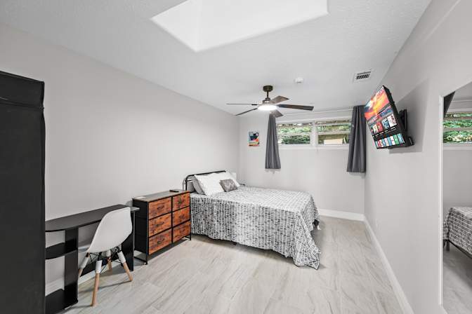 PadSplit's room