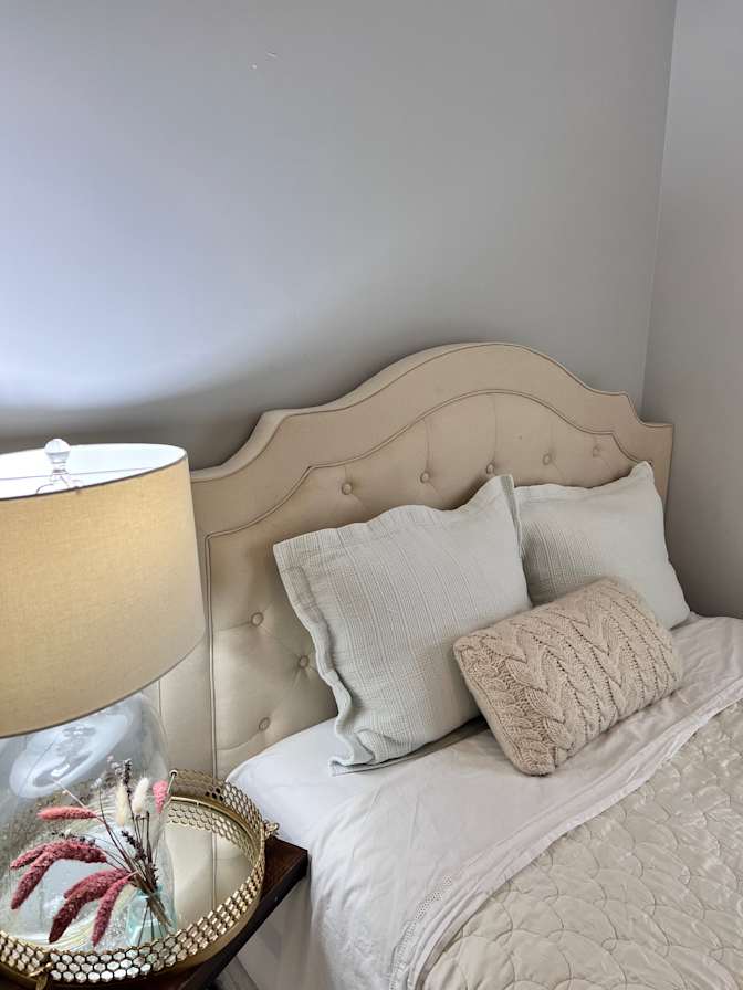 Claudia's room