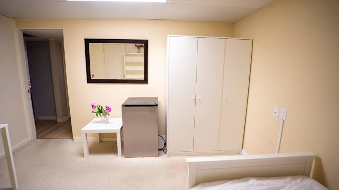 Elham's room