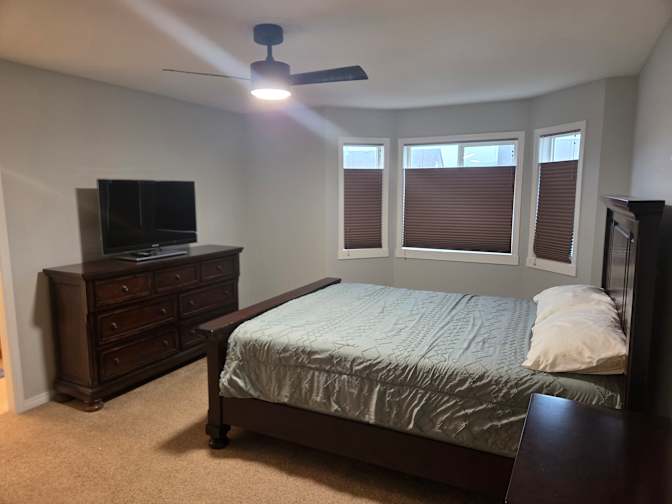 Thomas's room