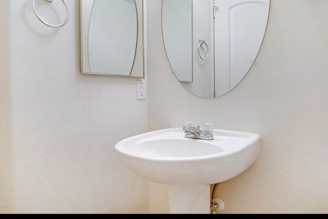 Jenn Ganzini's room