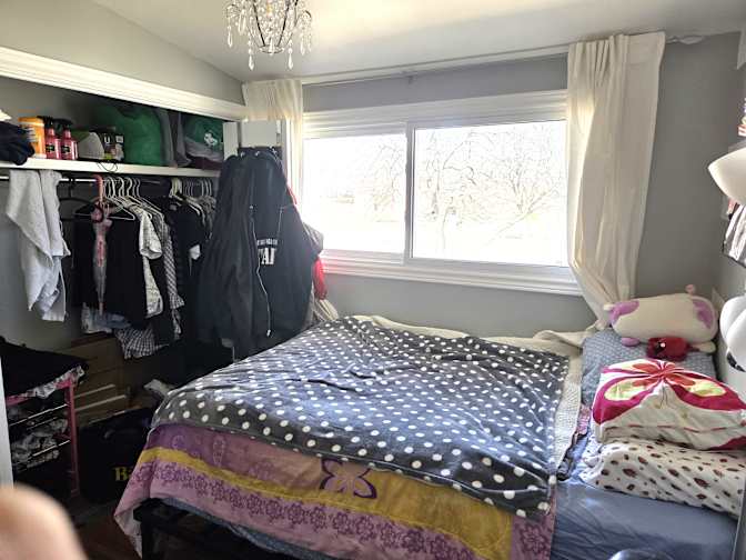 Hristo's room