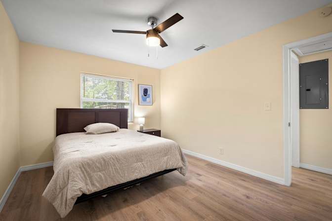 PadSplit's room