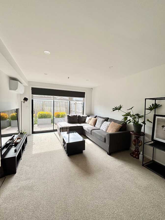 Kara Leonardo's room