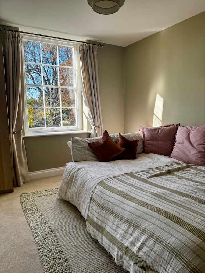 Lottie's room