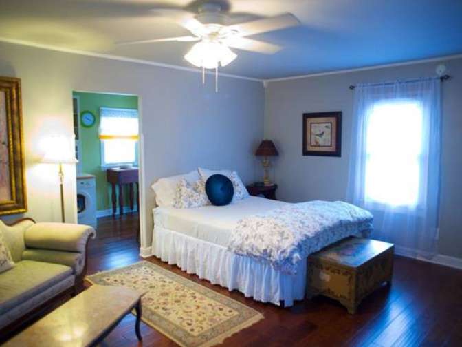 Rita's room