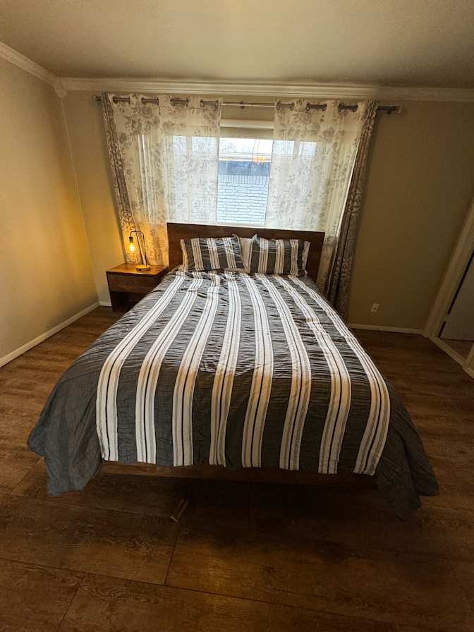 Angelica's room