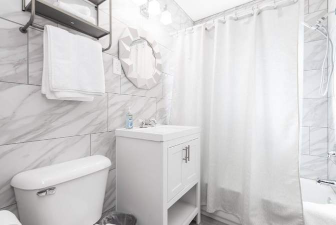 Capri's room