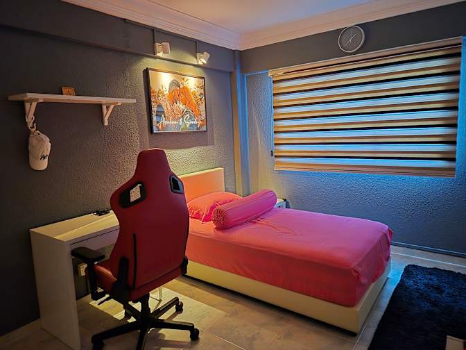 Abraham Eleazar's room