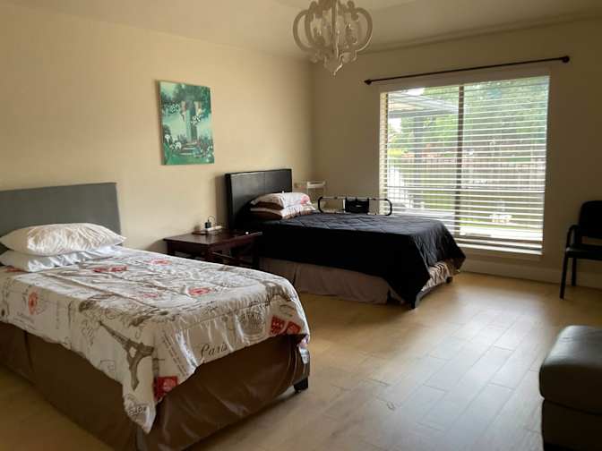 Ceelo's room
