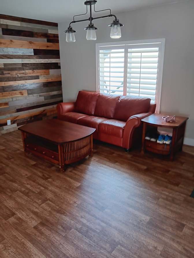 Gordon's room