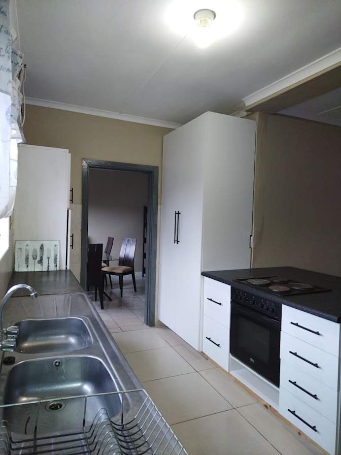 Sibonile's room