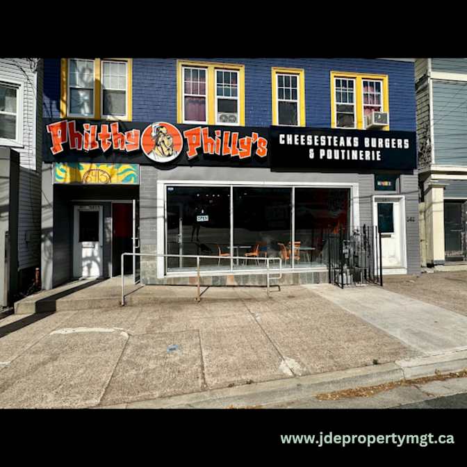 JDE Property Management Inc.'s room