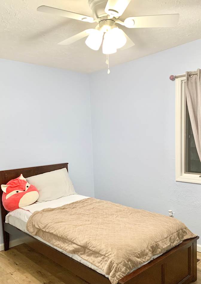 Julie Nguyen's room