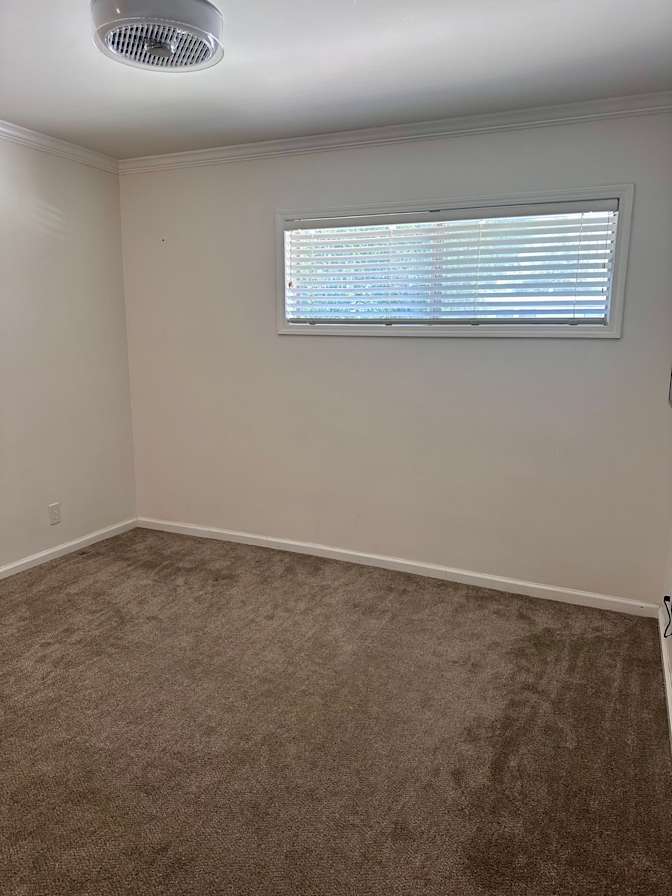 Lisa's room