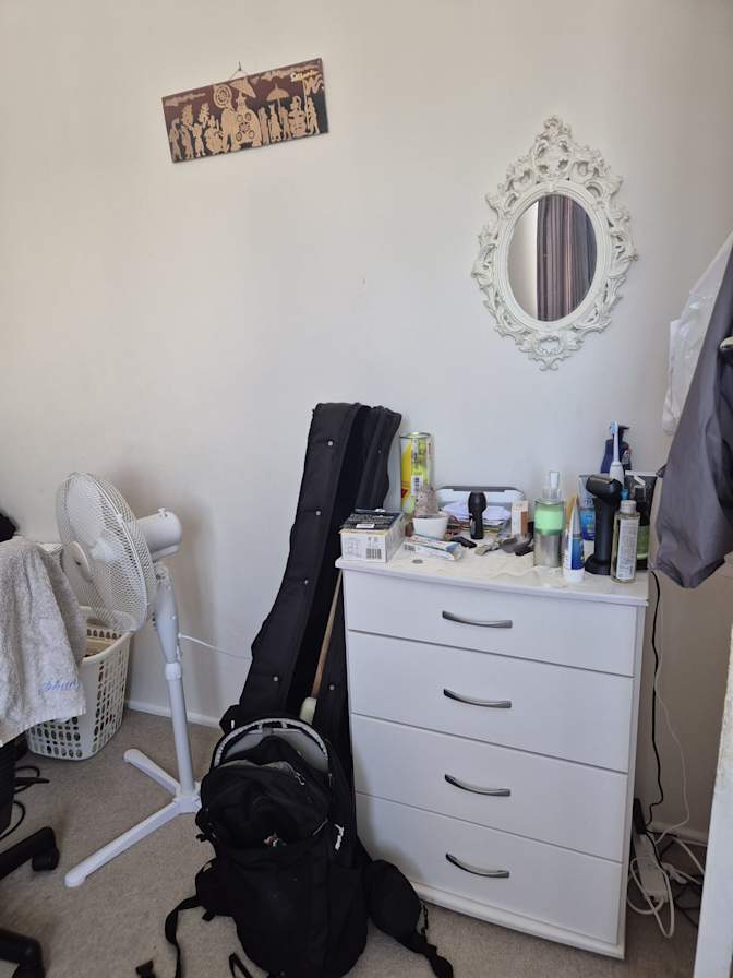 Darshini Weeraratne's room