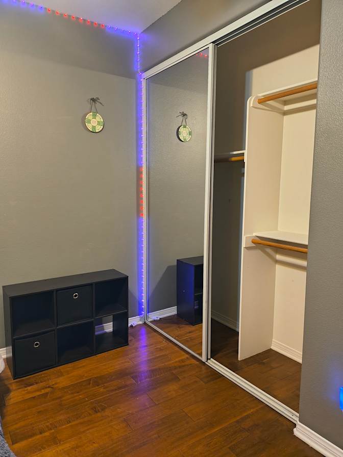 Kate's room