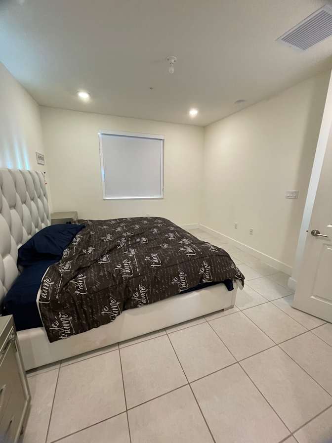 Mayelit's room