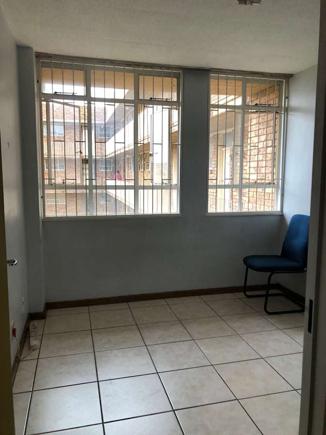 Thulagano Pitso's room