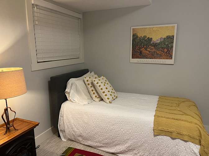 Rhonda's room