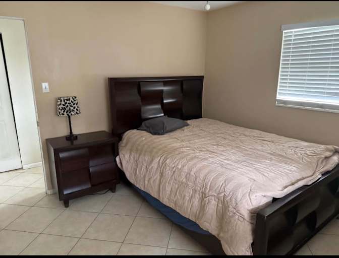 Ross barber's room