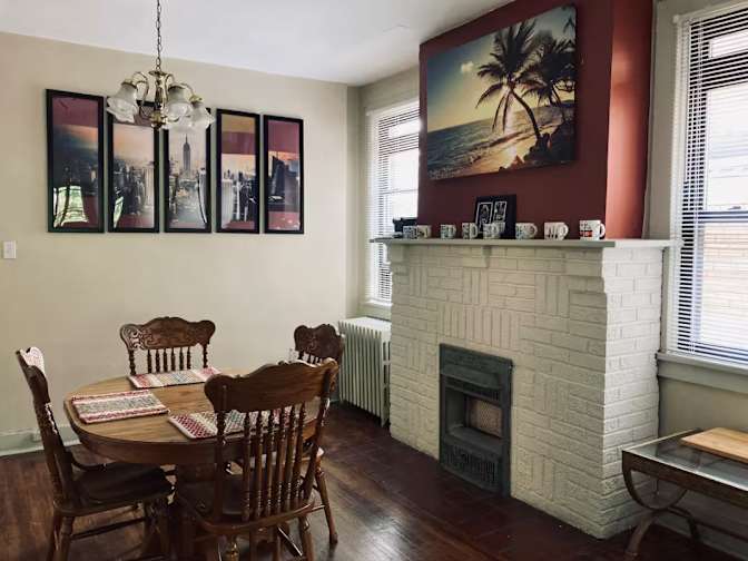 Victoria's room