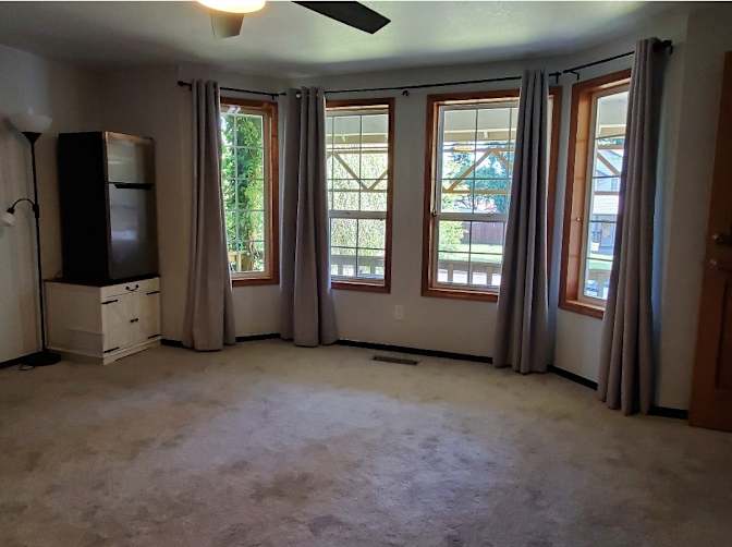 Marianne's room