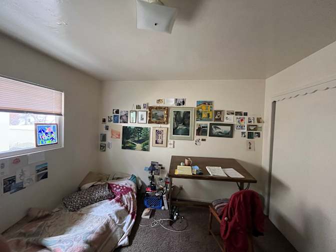 Hanna's room
