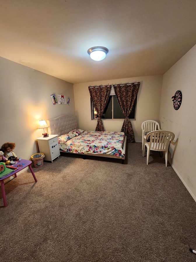 Samar's room