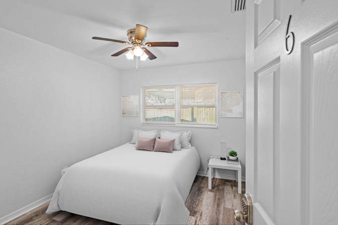 PadSplit's room
