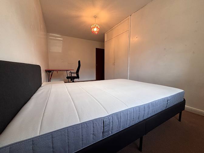 Debs's room