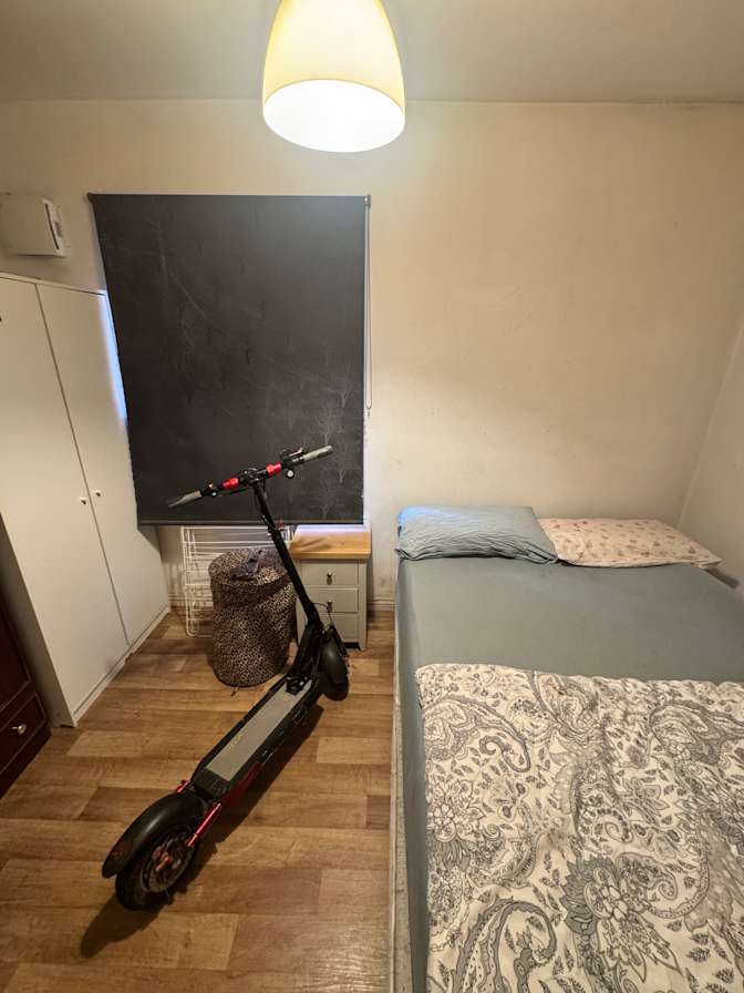Vishnu Priya's room