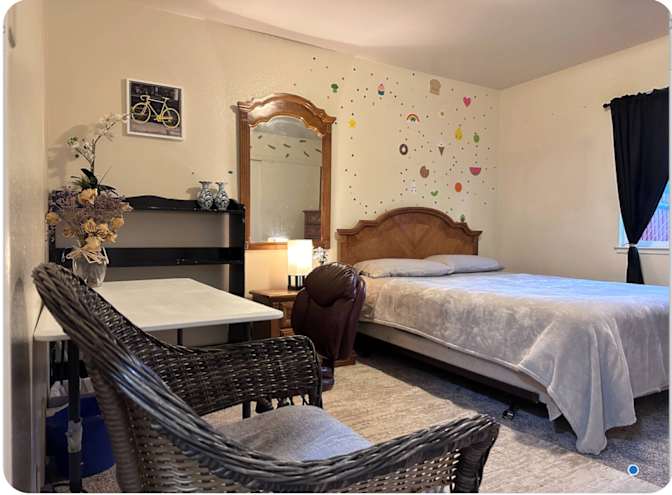 Diana's room