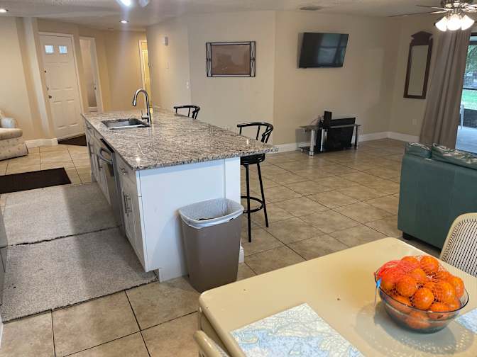 Jason Bryan, Realtor's room