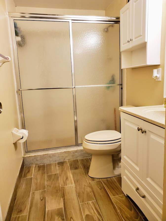Jason Bryan, Realtor's room