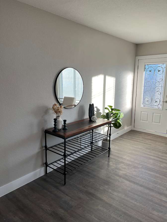 Andrew Friedberg's room