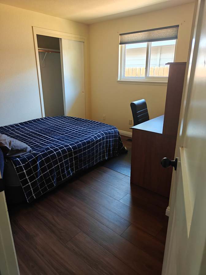 Steve's room