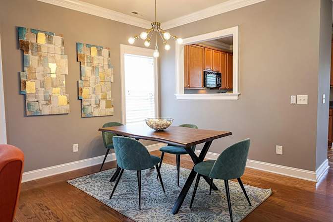 Alcove Rooms's room