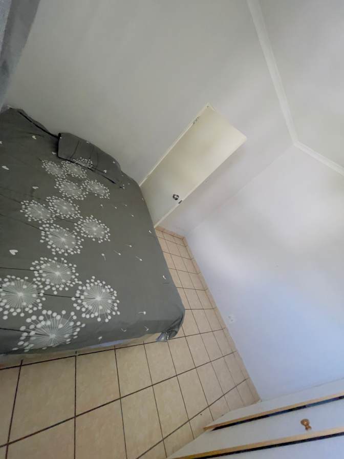 Lisa's room