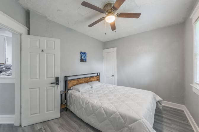 PadSplit's room