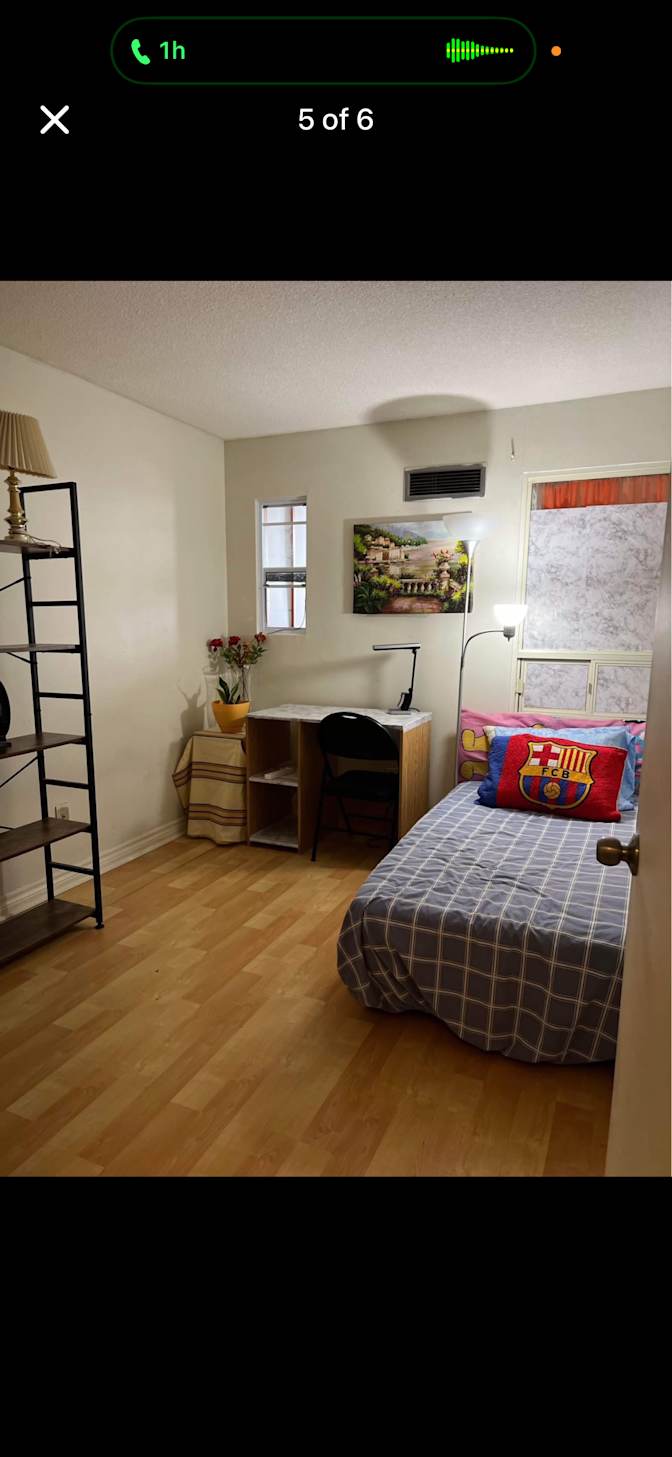 Tony Rose's room