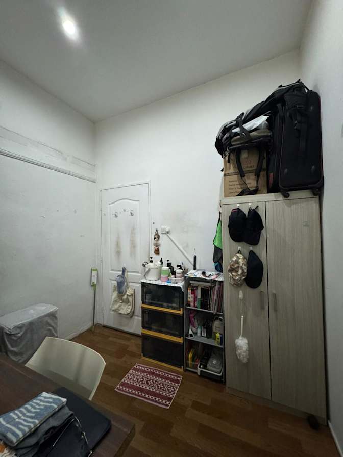 Dani's room