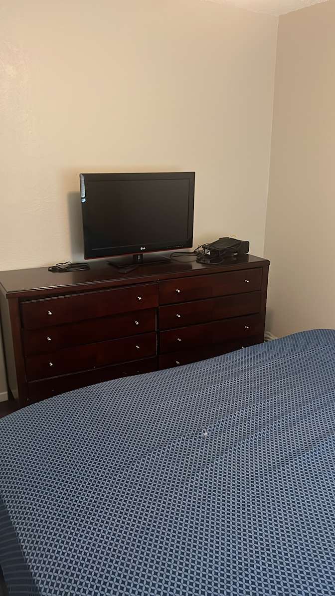 Sergio's room
