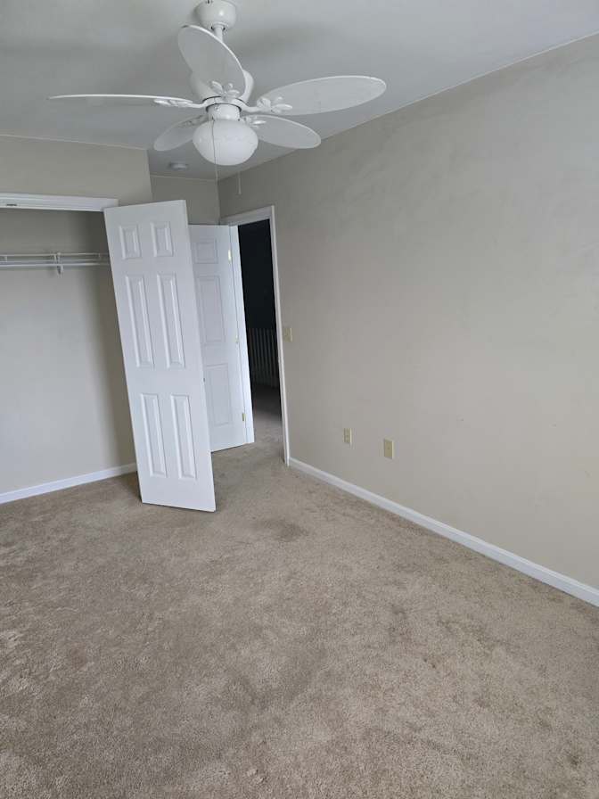 Kwovi's room