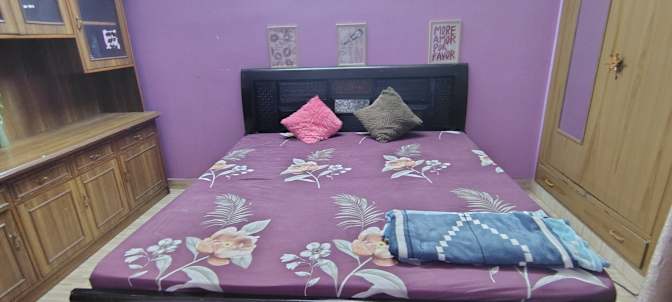 Geetanjali's room