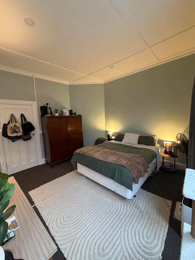 Bella's room