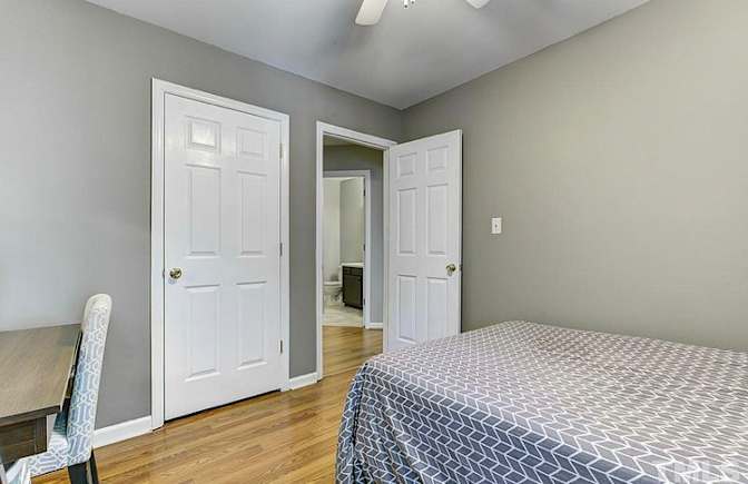 Jennifer's room
