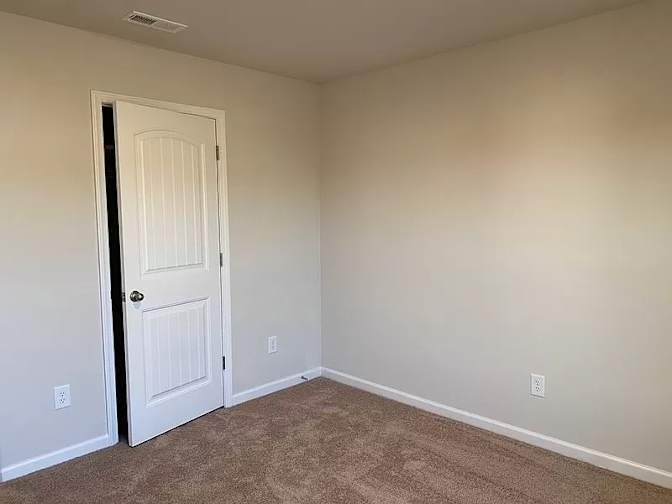 Alcove Rooms's room